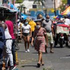 personas-tapabocas-compras-santo-domingo_0_36_900_559