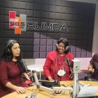 Foto de Rosa Alcántara, Stefany y Gustavo Rojas
