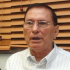 En la derecha Juan Carlos Espinal, periodista, Luís Incháusti, dirigente peledeista y el Marcelo de la Cruz, durante una entrevista en el Periodismo Hoy de Santo Domingo Republica Dominicana. 18 de febrero de 2011. Foto Pedro Sosa