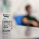 vacuna-covid-astrazeneca.jpg_554688468