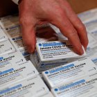 La vacuna contra el COVID-19 de Johnson & Johnson. REUTERS/Shannon Stapleton/File Photo
