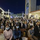 Fieles en la catedral de San José, en Bagdad, lugar donde el papa oficializaba una misa este sábado. (Foto AP).