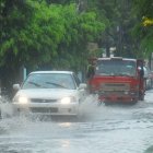Charco de agua ocacionado por las lluvia en la Av. Francisco del Rosario Sánchez.
Hoy/ Rafael Segura
Imagen Digital/ 21/06/2010