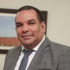 Edward Veras.
