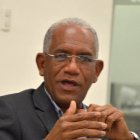 Encuentro Económico Semanal del Periódico Hoy, con el Economista Nelson Suarez, con los periodistas Mario Méndez editor económico, Amarilis Castro y Ubaldo Guzmán. Hoy/ Napoleón Marte 05/09/2017