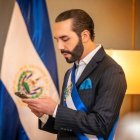 El presidente de El Salvador pidió a los Estados Unidos mantenerse al margen de sus asuntos internos.