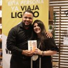 0-Riqui-Gell-autor-del-Libro-Viaja-Ligero-y-Ana-Maria-Torelli