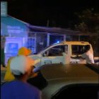 Video: Roban unidad de la Policía Nacional y atropellan patrulla motorizada