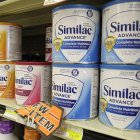 Retiran fórmula infantil Similac, Alimentum y Elecare por bacterias