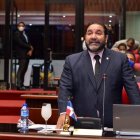 Genao dijo que el Partido Reformista desvincula al presidente de la República, Luis Abinader, de esta propuesta que busca rebajar el 50+1 que calificó de “retrograda y arcaica”.