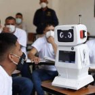 Jovam, un robot entre rejas para educar a los reos de Perú 