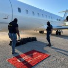 Investigan once personas por incautación de 200 paquetes presumiblemente cocaína en aeropuerto Punta Cana.