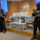 Arrestan dos y ocupan otros 461 paquetes cocaína en Boca Chica