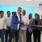 Presidente Luis Abinader y ministro de Educación, Roberto Fulcar, inauguran en Sabana Grande Boyá el Centro Educativo Nivel Básico Rosa Duarte