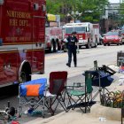 Otro hombre le contó al diario The Chicago Sun Times que él y su pareja se separaron durante el caos, y cada uno se llevó a uno de sus dos hijos.   (Chicago Tribune).