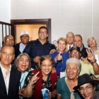 La reelecta presidenta del Colegio Notario, Laura Sánchez y miembros de su equipo.