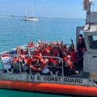 Repatrian a 75 migrantes dominicanos detenidos en aguas de Puerto Rico