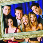 Los protagonista de la serie televisiva “Friends” filmaron un nuevo episodio en un formato sin guion. 