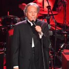 ¿Qué se contará en la serie de Netflix sobre Julio Iglesias?