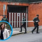 Dos hermanos de 13 y 15 años habrían asesinado a su madre