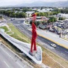 Plaza de los Presidentes. Obra ejecutada por el Ayuntamiento Municipal de La Vega. Diseño de Raúl Morilla y Asociados. Constructora Mejía Peralta.   Fotografía de José Rozón.