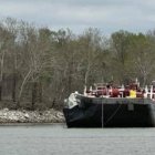 ap24091007498685-focus-0.05-min0.19-375-240