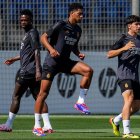 Jugadores  del  Borussia de Dortmund , entrenan.