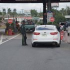 Vehículo fiscalizado por un agente de la Digesett