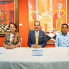  La directora general del Libro y la Lectura, Ángela Hernández; Pastor de Moya, viceministro de Cultura, y el director de Gestión Literaria, Fari Rosario.