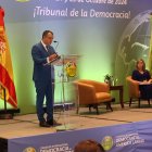 3_El País_26_1A,p04