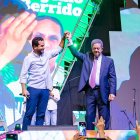 Omar Fernández presenta a Leonel como el «máximo líder»