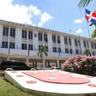 Alcaldía de Santiago desmiente retiro de parqueos a regidores