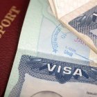Revocan visas a estudiantes extranjeros