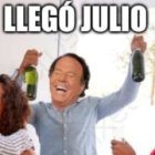 Esto opina Julio Iglesias sobre los memes que cada año inundan las redes