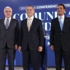 El presidente del PJ Luis Henry Molina, junto varios de los expositores en la apertura de la Conferencia Internacional  retos ecosistema digital.