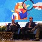 Wilson Camacho, director de Persecución, junto a los panelistas invitados de este congreso contra la corrupción.  Arlenis Castillo.