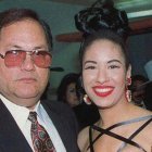 Selena Quintanilla junto a su padre