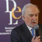 El director de la RAE y presidente de la ASALE, Santiago Muñoz Machado, durante la presentación la versión electrónica 23.8.1 del Diccionario de la lengua española. EFE