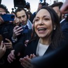 María Corina Machado habla a la prensa, Washington.
