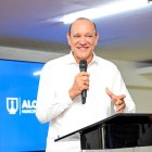 FITUR impulsa conectividad aérea y turismo en Santiago, según alcalde Ulises Rodríguez