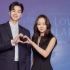 Song Kang y Kim So Hyun