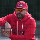Cardenales le otorgan extensión de dos años al manager Oliver Mármol