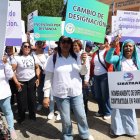 Gremios de enfermería protestan frente al Palacio Nacional