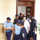 Trasladan a los hermanos Espaillat a la sala de audiencia