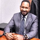 El juez Raymundo Mejía.