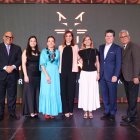Franklin Lithgow,  Carolina Ros,  María del Mar Ortega de Lithgow,  Cristina Arana, Cristina Carreras,  Luis Ros  y Johnny Núñez.