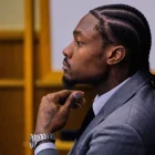 El ex receptor de los Patriots, Stefon Diggs, fue declarado inocente de agredir a su chef privado.