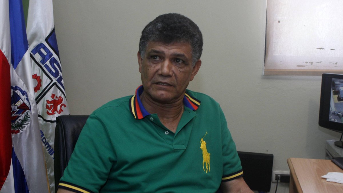 Alcalde de Santo Domingo Oeste rechazado en permiso para viajar libremente