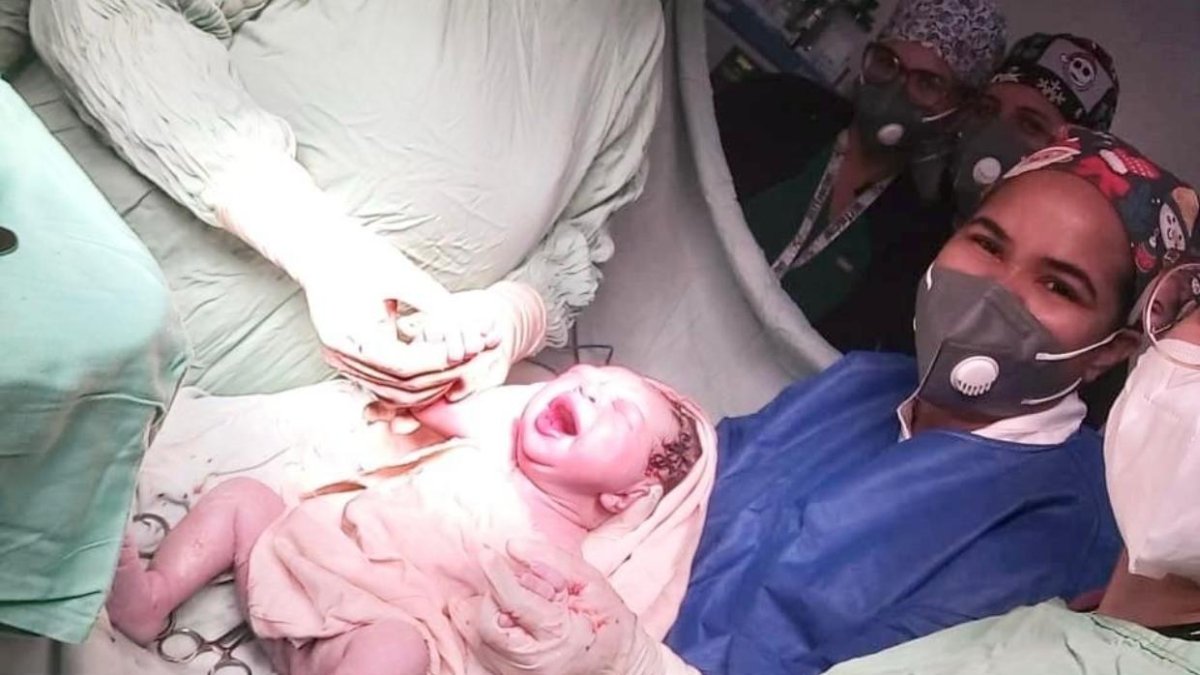 La primera bebé nació en la maternidad La Altagracia, el segundo en el Reynaldo Almánzar