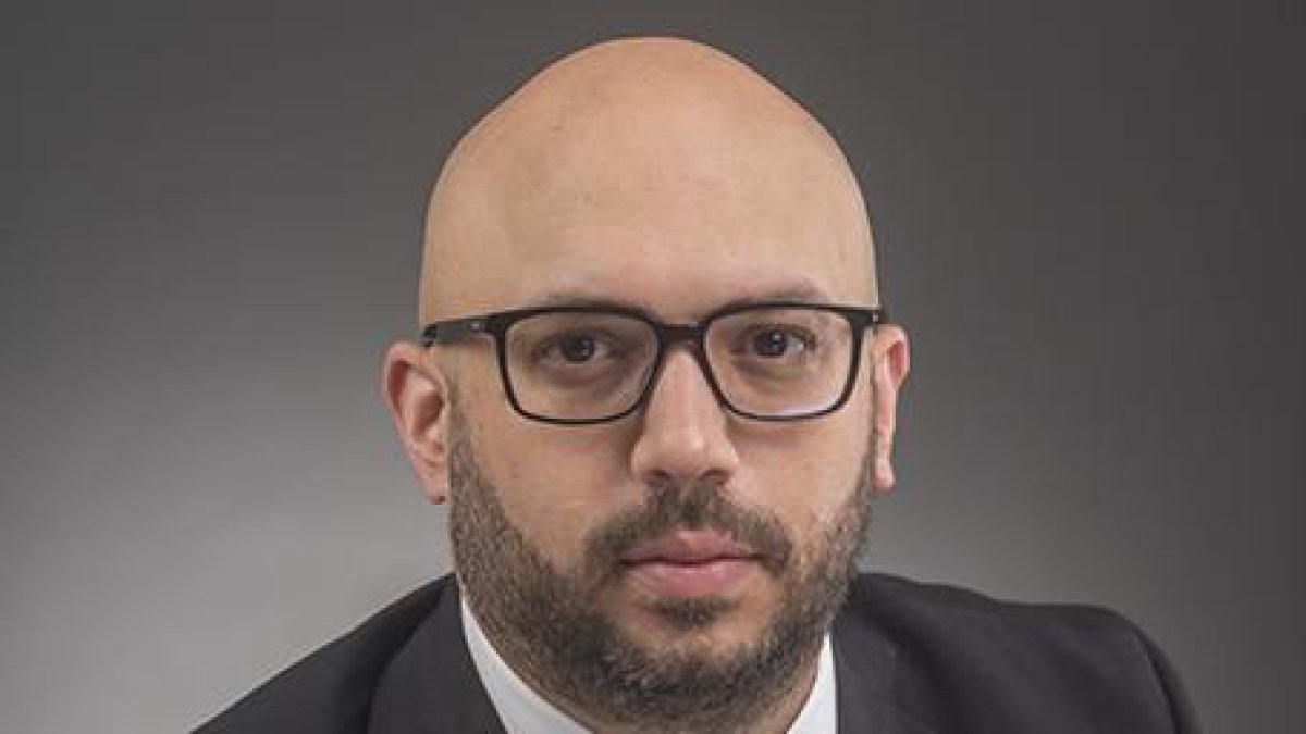 Abinader nombra a Edgar Torres como subconsultor jurídico del Ejecutivo